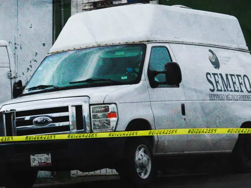 Comando armado sustrae y abandona cuerpo de mujer en Acatzingo; Fiscalía recupera los restos