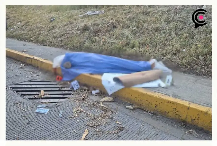 Abandonan cuerpo con narcomensaje bajo puente vehicular en Casablanca, Amozoc 
