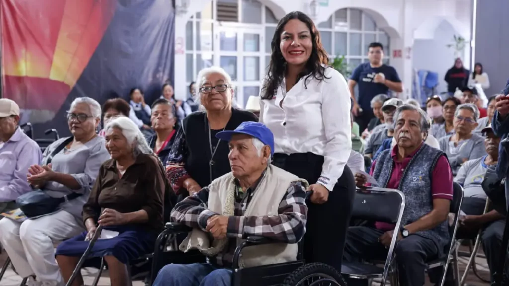 Culmina Lupita Cuautle tercera entrega de aparatos ortopédicos