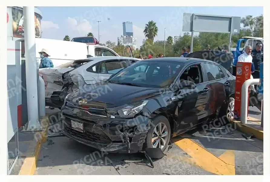 Mujer murió atropellada en choque múltiple en la entrada de Vía San Ángel, Puebla
