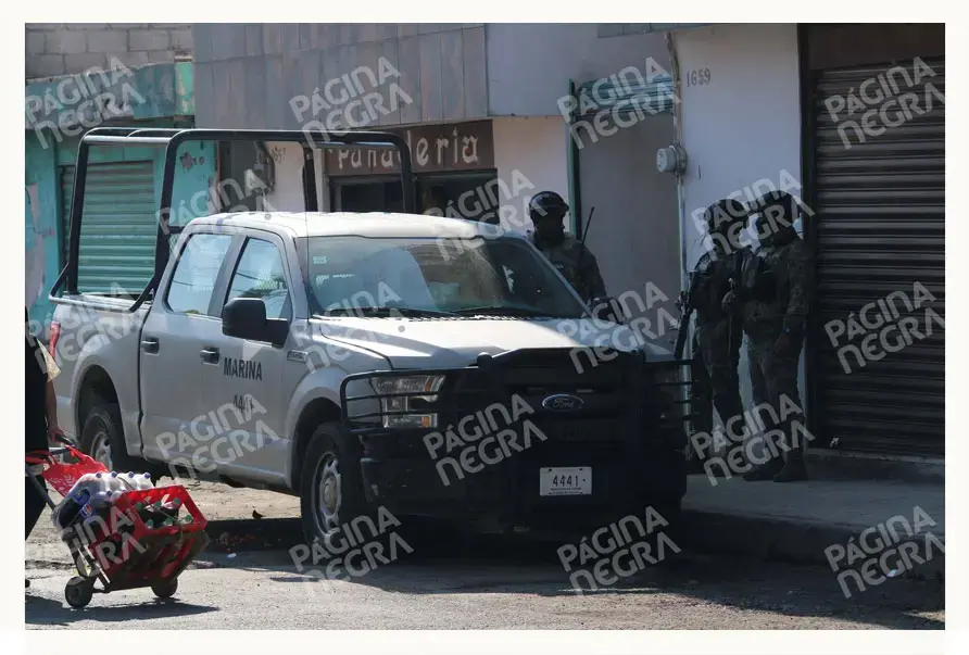 Detienen a dos presuntos extorsionadores de la Familia Michoacana en el Mercado Morelos, Puebla