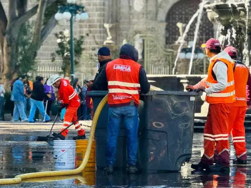 Ayuntamiento de Puebla anuncia megaoperativo de limpieza con 400 trabajadores en temporada navideña