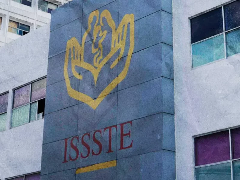 Issste Puebla construirá viviendas en La Ciénega tras reubicación de vendedores