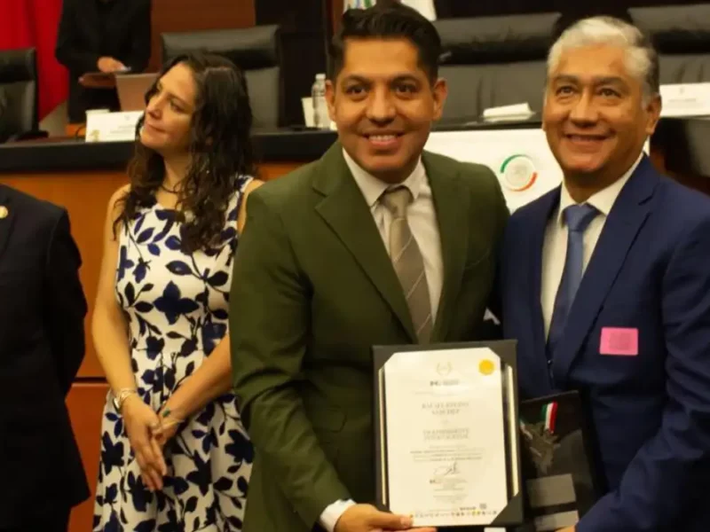Sosapatex, recibió la “Medalla al Mérito Ben Lamat 2025”, en el Senado de la República Mexicana