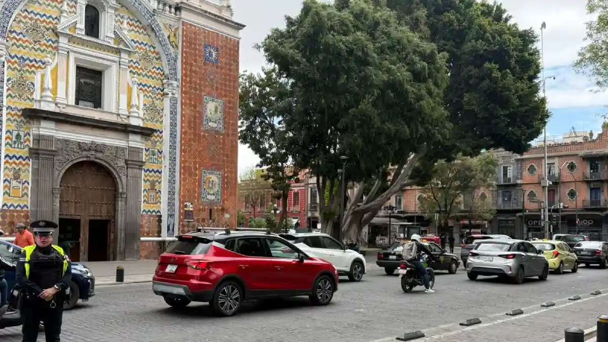 Policía de la Ciudad implementa acciones de seguridad en el Seminario Palafoxiano