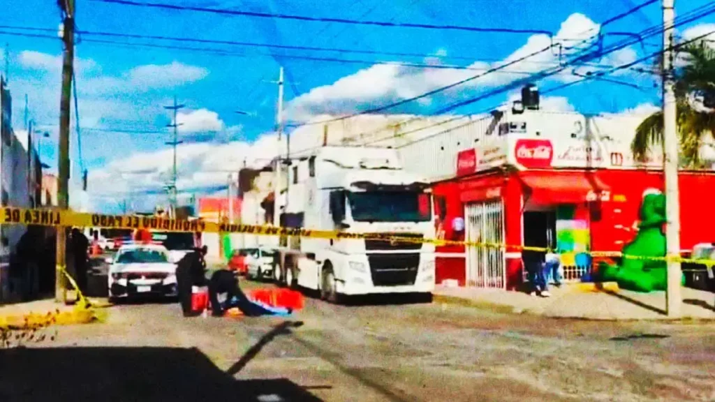 Hombre murió atropellado en la colonia Lázaro Cárdenas de Puebla
