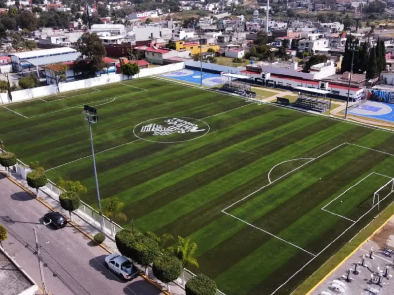 Nueva imagen para el Complejo Deportivo Emiliano Zapata en San Andrés Cholula