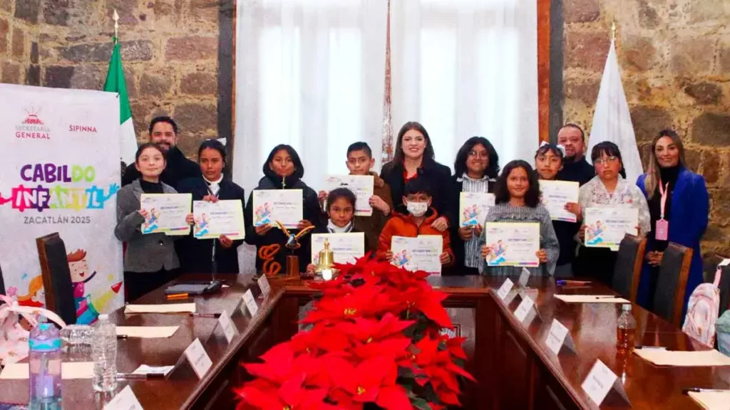 Niñas y niños de Zacatlán participan en el Primer Cabildo Infantil