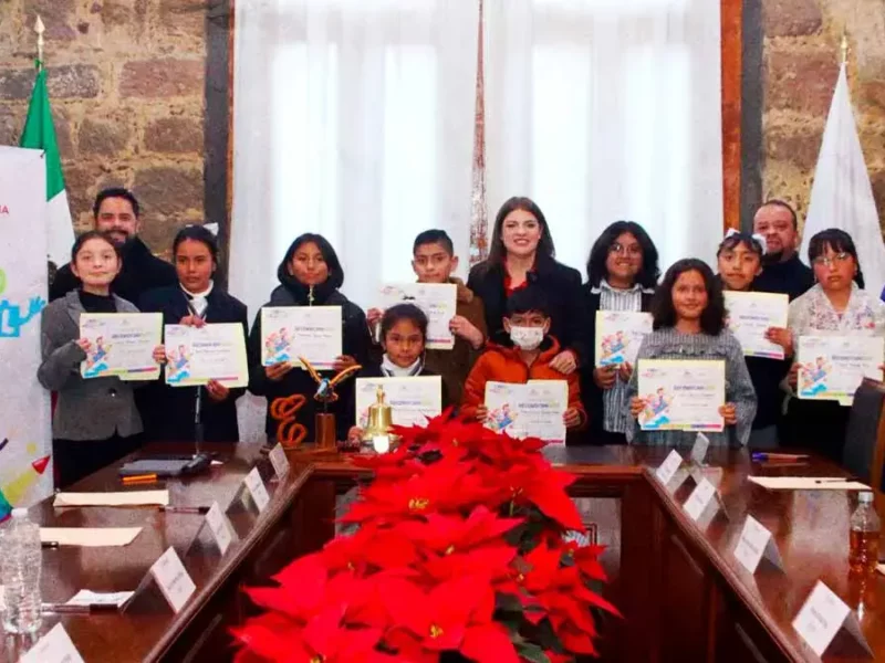 Niñas y niños de Zacatlán participan en el Primer Cabildo Infantil
