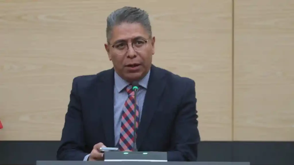 Diputado Marcos Castro plantea programa gratuito de reposición de documentos tras afectaciones en la Sierra Norte