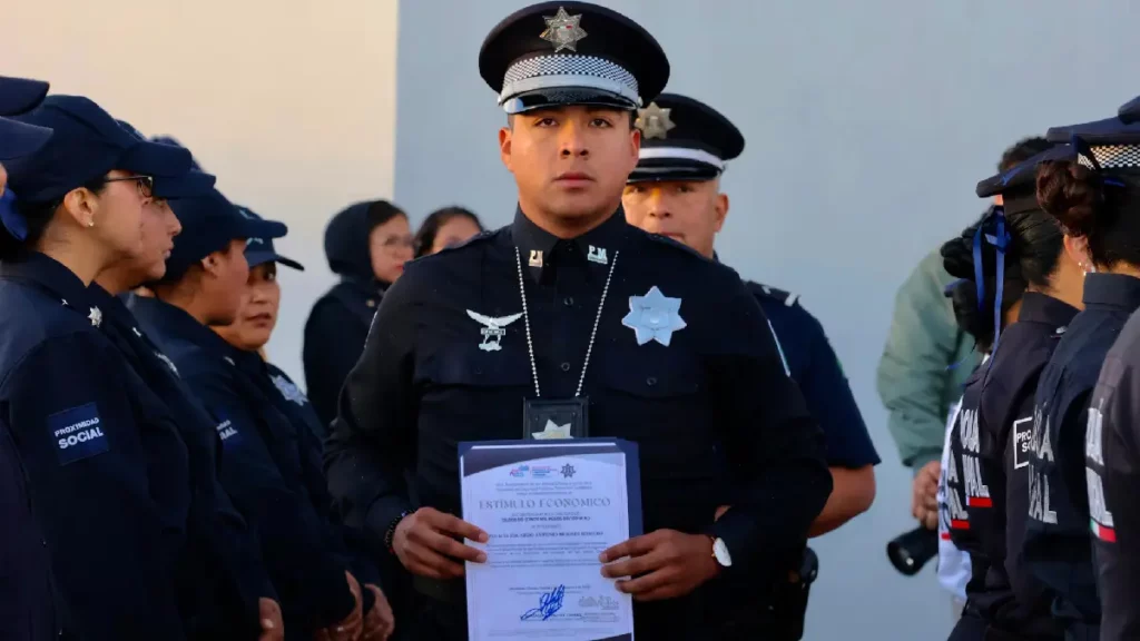 Reconoce Lupita Cuautle a Policía Municipal por su labor