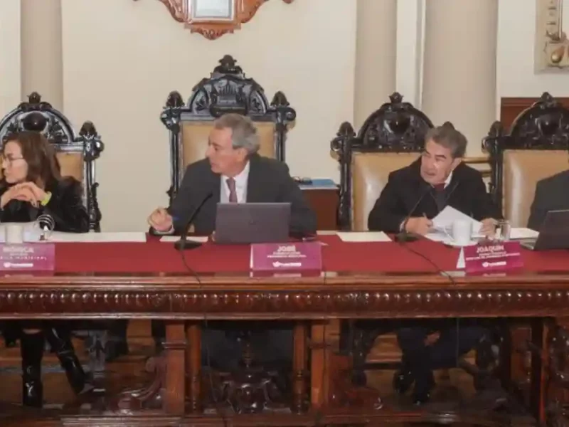 Aprueba Cabildo del Ayuntamiento de Puebla modificaciones a estructuras orgánicas de diferentes dependencias