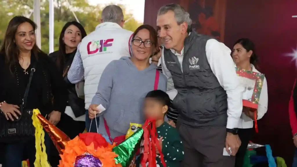 Celebra Pepe Chedraui “Vive la Navidad en Chapulco” con familias poblanas