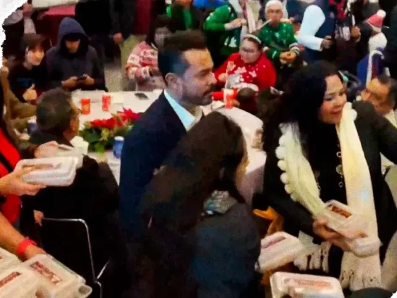 Por segunda ocasión se celebra la Cena Navideña en el Centro Expositor de Puebla