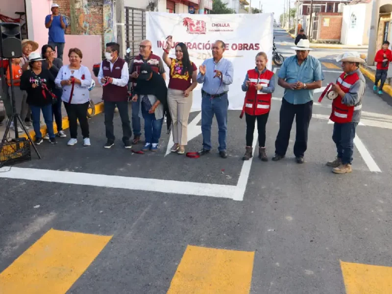 Con obras concluidas, Tonantzin Fernández mejora calles en Santa Bárbara Almoloya y San Juan Tlautla