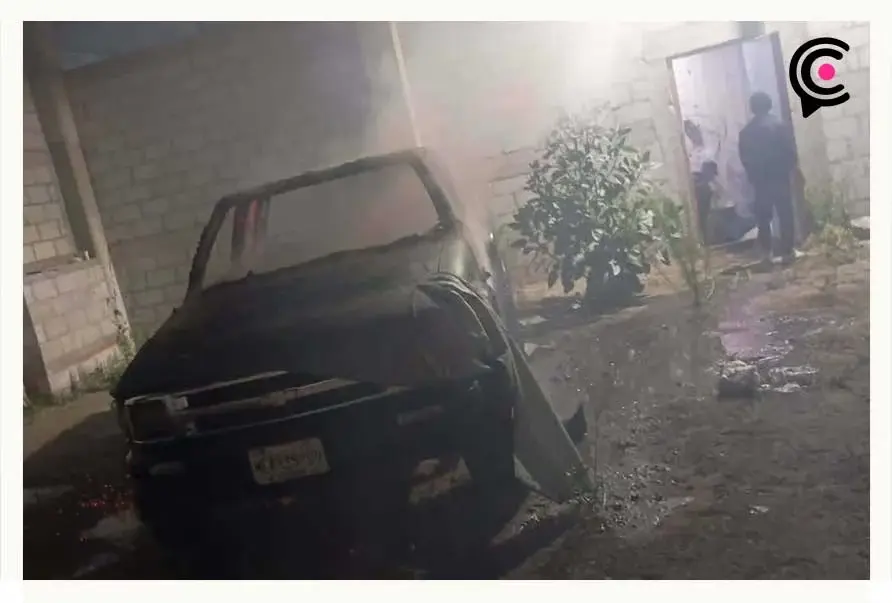 Presuntos grupos delictivos vandalizan casa y camionetas del exalcalde de Palmar de Bravo, Adán Silva