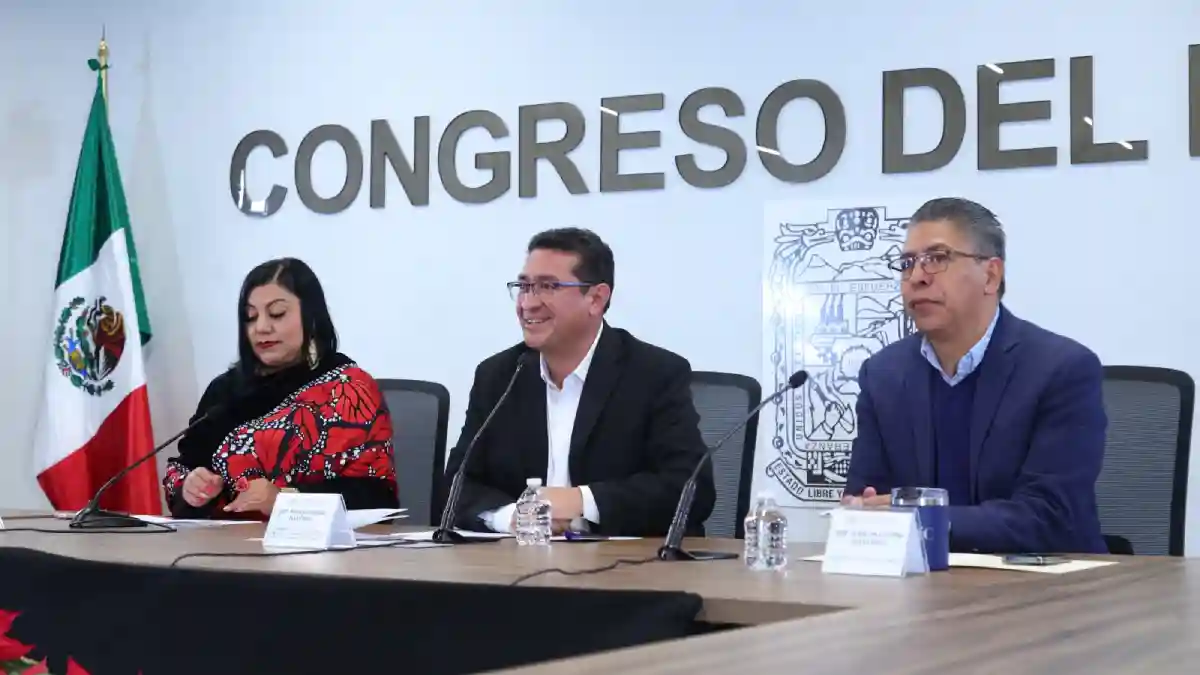 Promueve diputado Marcos Castro iniciativa para apoyar económicamente a mujeres embarazadas en situación de vulnerabilidad