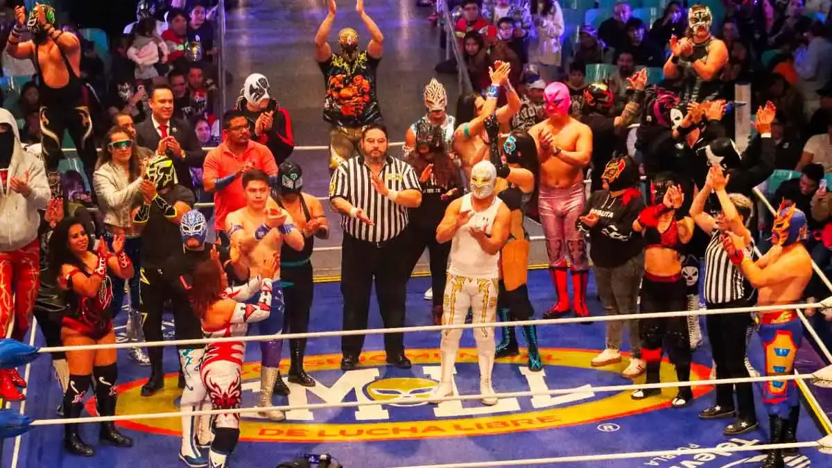 Arena Puebla se despide del 2025 con espectacular función de lucha libre