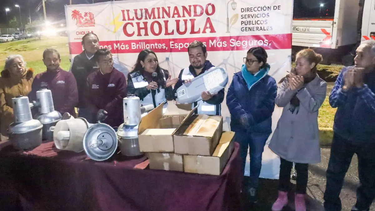 Más de ocho kilómetros iluminados; Tonantzin Fernández moderniza Paso de Cortés