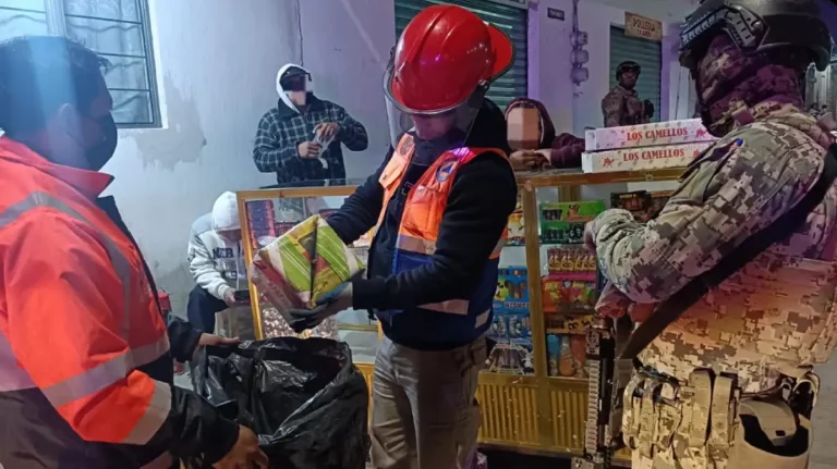 Decomisan 100 kilogramos de pirotecnia ilegal en operativo “Navidad Segura” en Huejotzingo