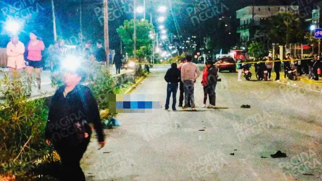 Choque entre motocicleta y bicicleta deja dos muertos en Castillotla, Puebla; motociclista responsable de colisión