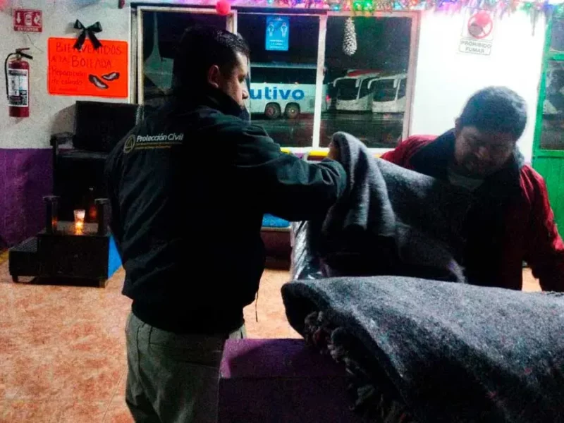 Puebla refuerza operativos invernales para proteger a personas vulnerables en 2026