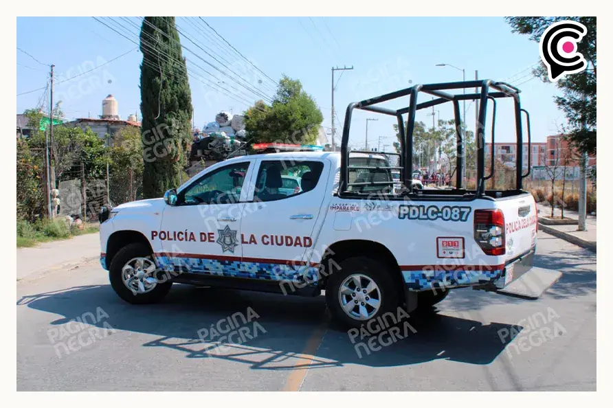 Camioneta atropella y mata a una adulta mayor en Puebla; conductor permaneció en la escena