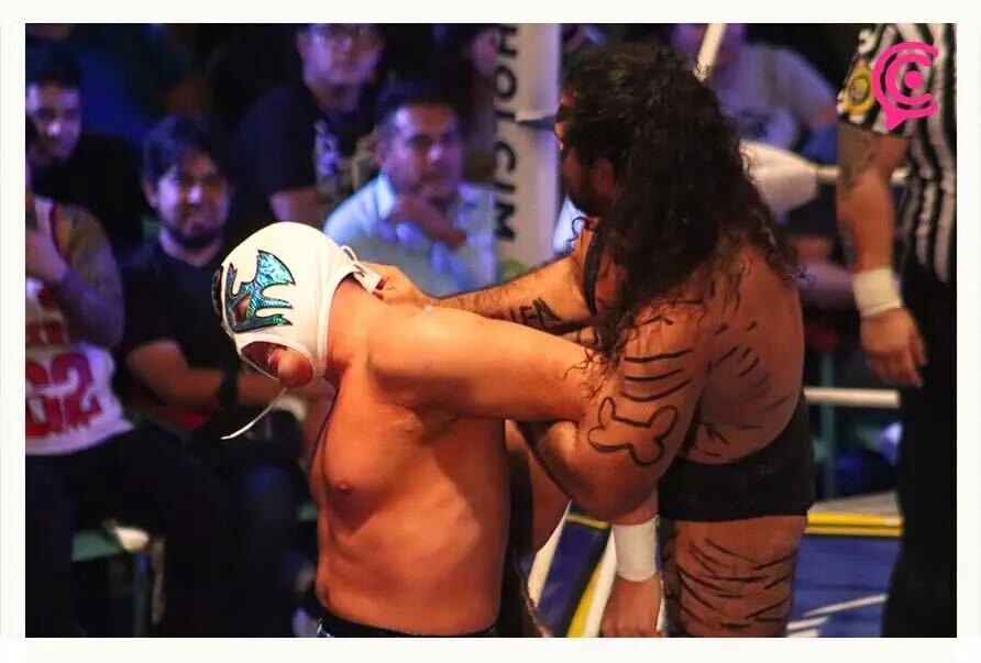 Rudos desenmascaran a técnicos en función de Reyes Magos 2026 en la Arena Puebla