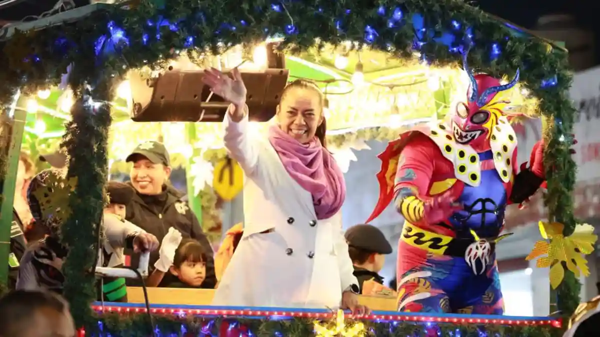 Ariadna Ayala impulsa la tradición del Desfile de Reyes en Atlixco