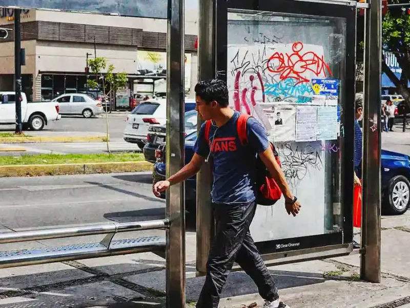 Ayuntamiento de Puebla rehabilitará paraderos con recursos propios si el Congreso no aprueba la concesión