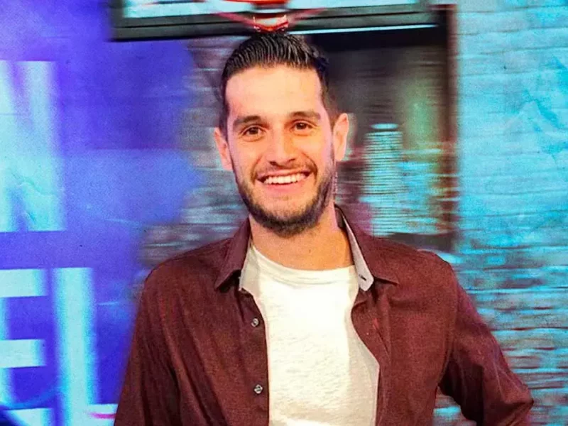 Adrián Marcelo anuncia su retiro de la comedia tras compartir imágenes de su posible divorcio