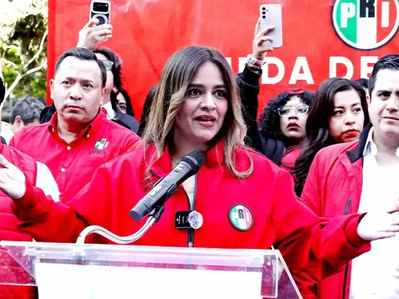 ¿Se va Delfina Pozos del PRI? Xitlalic Ceja responde y pide que continúe