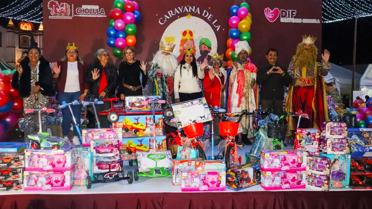 Da inicio Tonantzin Fernández a la Caravana de la Transformación en San Pedro Cholula