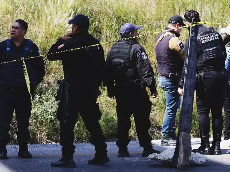Encuentran cadáver semienterrado en terrenos de cultivo del municipio de Tlalnepantla, Puebla