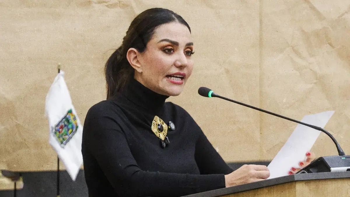Nayeli Salvatori provoca escándalo con burlas sobre muerte de gobernadores de Puebla
