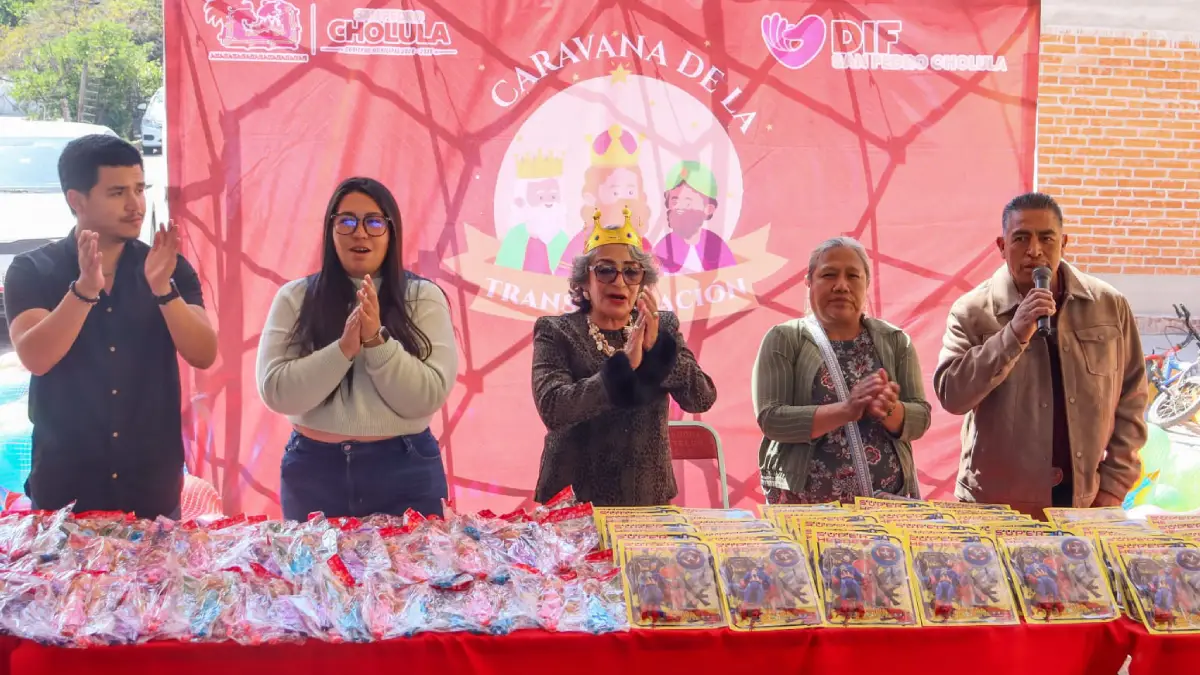 Tonantzin Fernández encabeza entrega de más de 30 mil juguetes en San Pedro Cholula