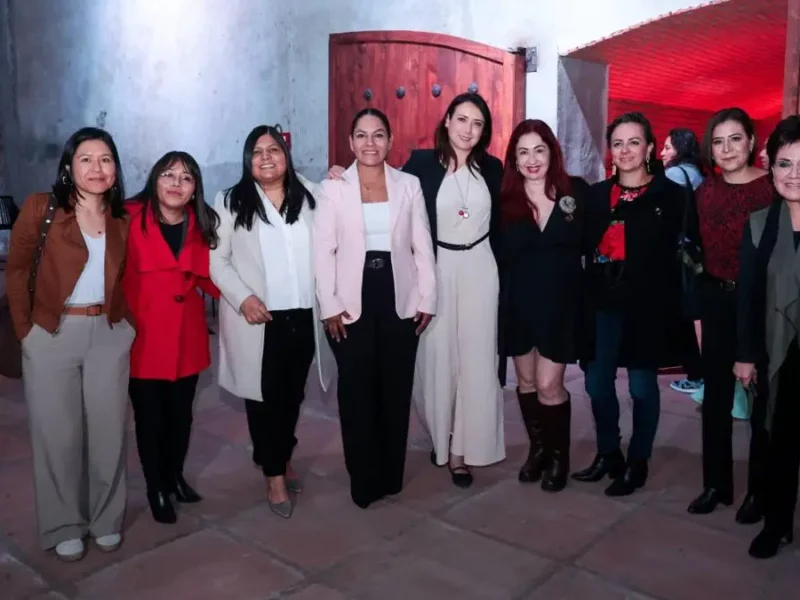 Reconoce Lupita Cuautle a medios y periodistas en encuentro anual
