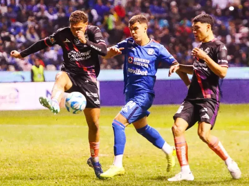 Cruz Azul vence al Club Puebla en la jornada tres del Clausura 2026
