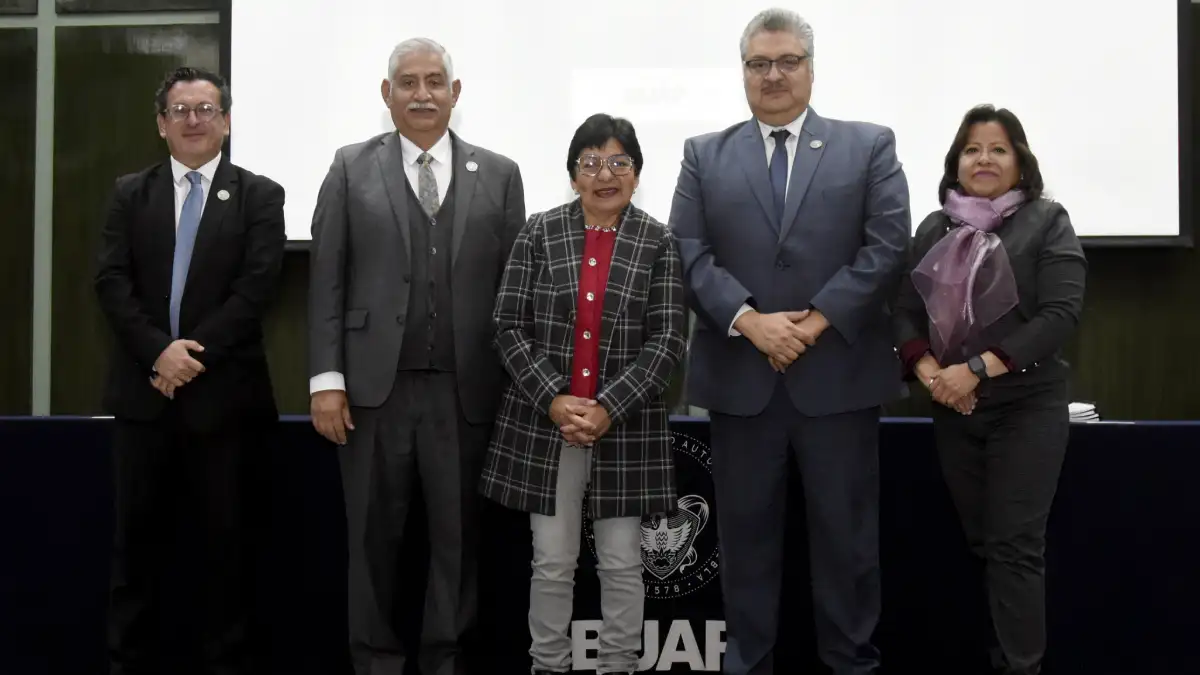 Rinde informe de labores director de la Facultad de Ingeniería