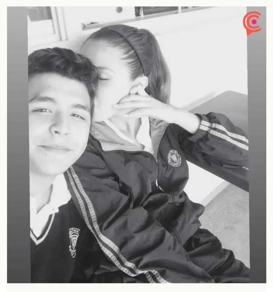 Exnovia de Christian Nodal revela fotos inéditas de cómo lucía el cantante en su adolescencia