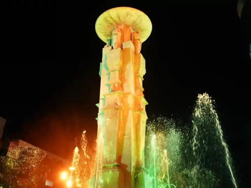 Inaugura Pepe Chedraui mantenimiento integral de la Fuente de los Frailes