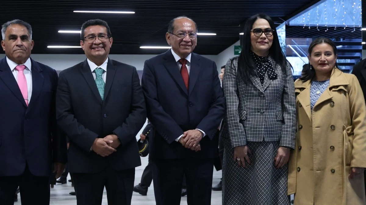 Ante el Pleno del Congreso del Estado comparece el titular de la Secretaría de Gobernación