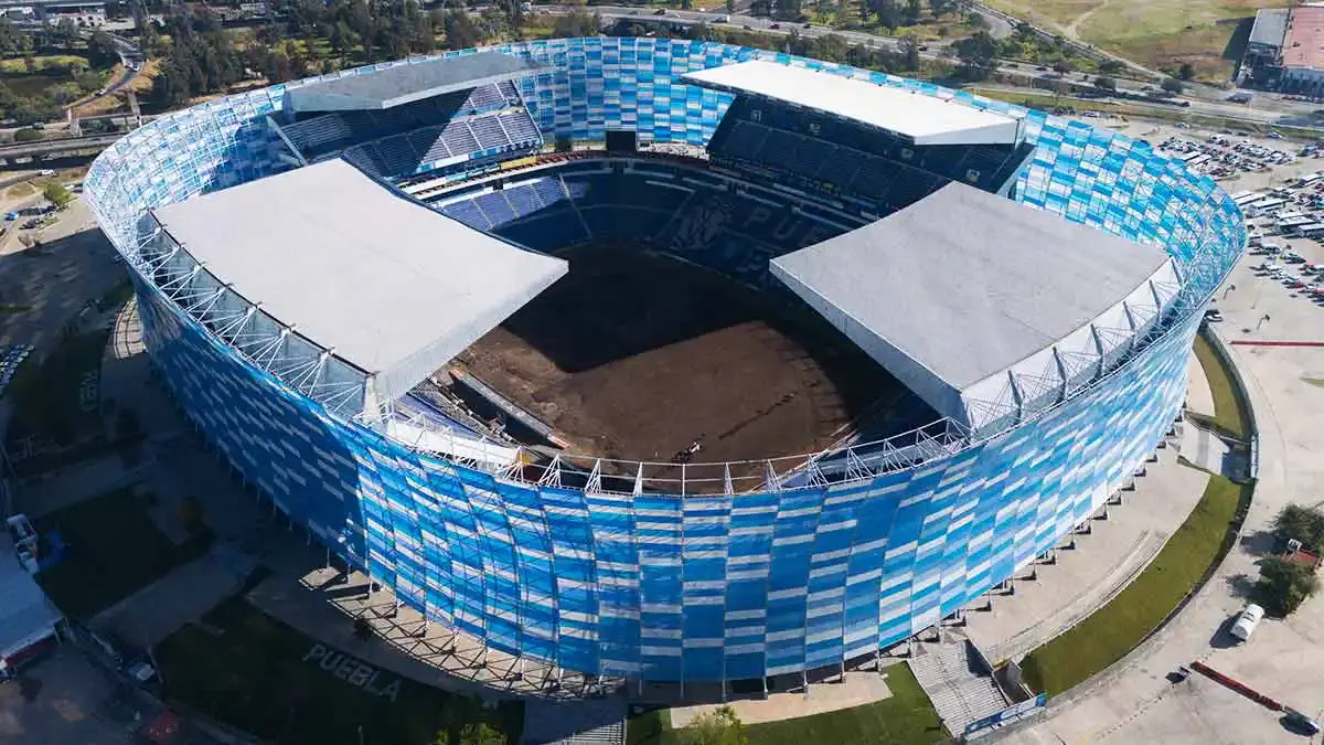 Estadio Cuauhtémoc podría perder la sede de entrenamientos rumbo al Mundial 2026