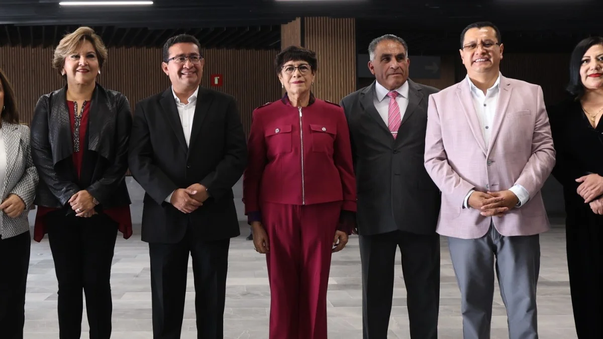 Comparece la secretaria de Movilidad y Transporte; resalta orden y modernización en el servicio público 