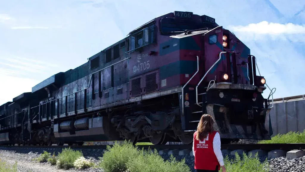Federación mantiene proyecto del Tren México-Puebla-Veracruz, sin fecha para 2026