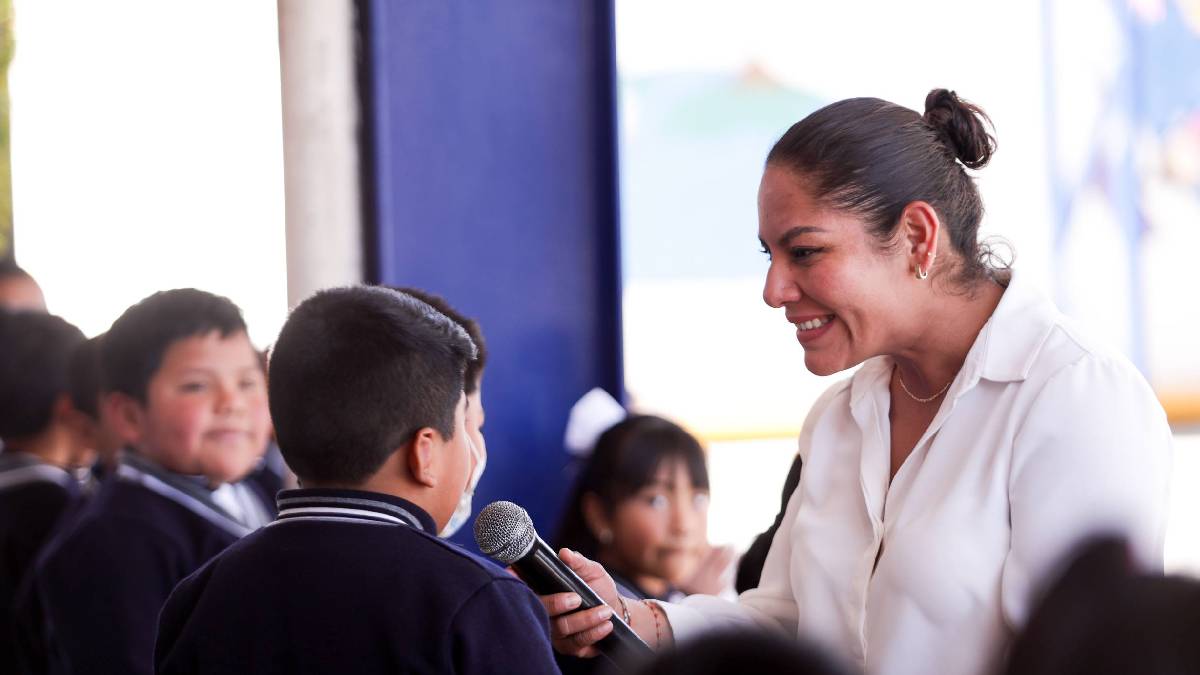 Impulsa Lupita Cuautle el talento y la excelencia académica de la juventud sanandreseña