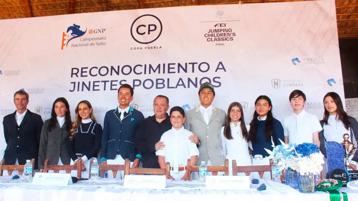 Centro Hípico Cumbres da reconocimientos a jinetes y amazonas de Puebla