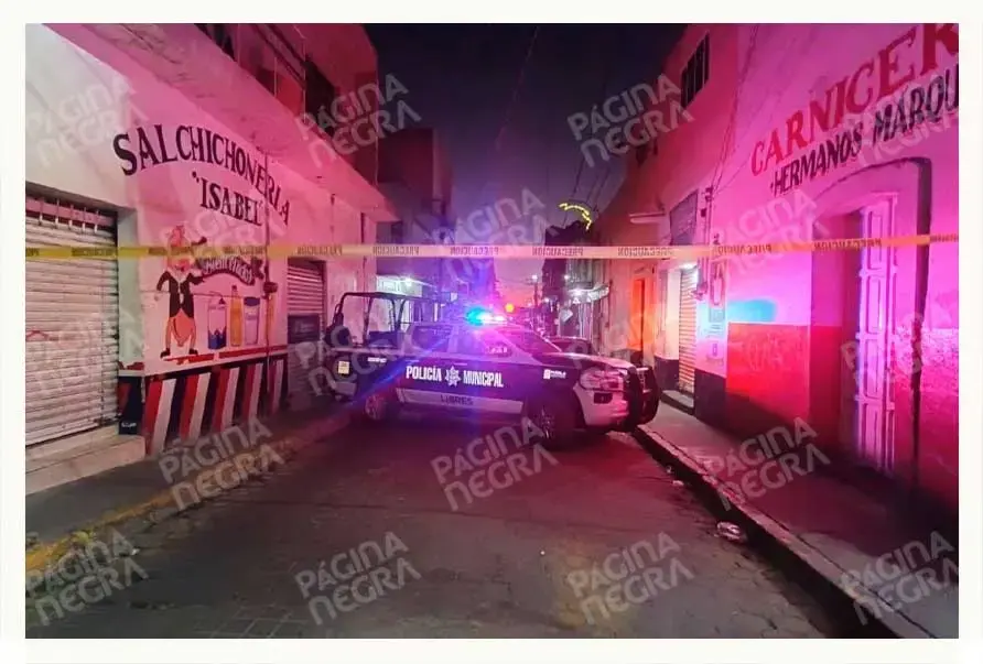 Ejecutan a hombre tras salir de un bar en Libres, Puebla; presumen ajuste de cuentas