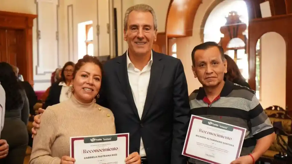 Reconoce Pepe Chedraui a personas jubiladas sindicalizadas por su servicio a la ciudad