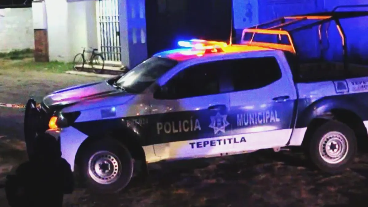 Balean al presidente auxiliar de San Mateo Ayecac, Tlaxcala; lo trasladan de urgencia a Puebla